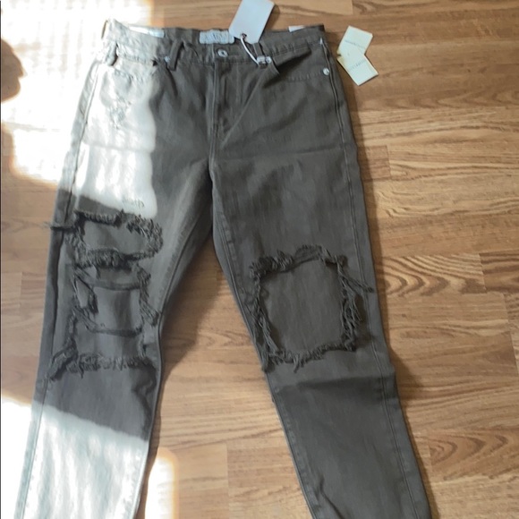 Lucky Brand Denim - BNWT Lucky Brand distressed jeans green size 6(28)